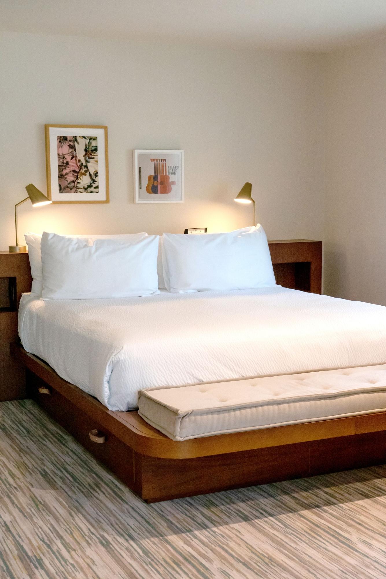 Flamingo & Sonoma, Tapestry By Hilton