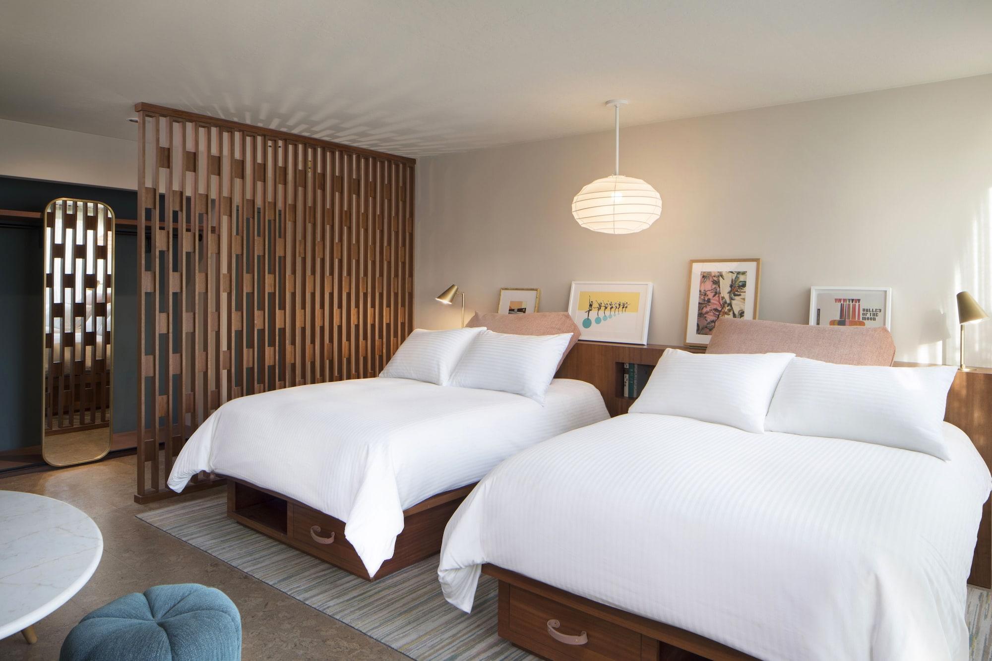 Flamingo & Sonoma, Tapestry By Hilton 3*