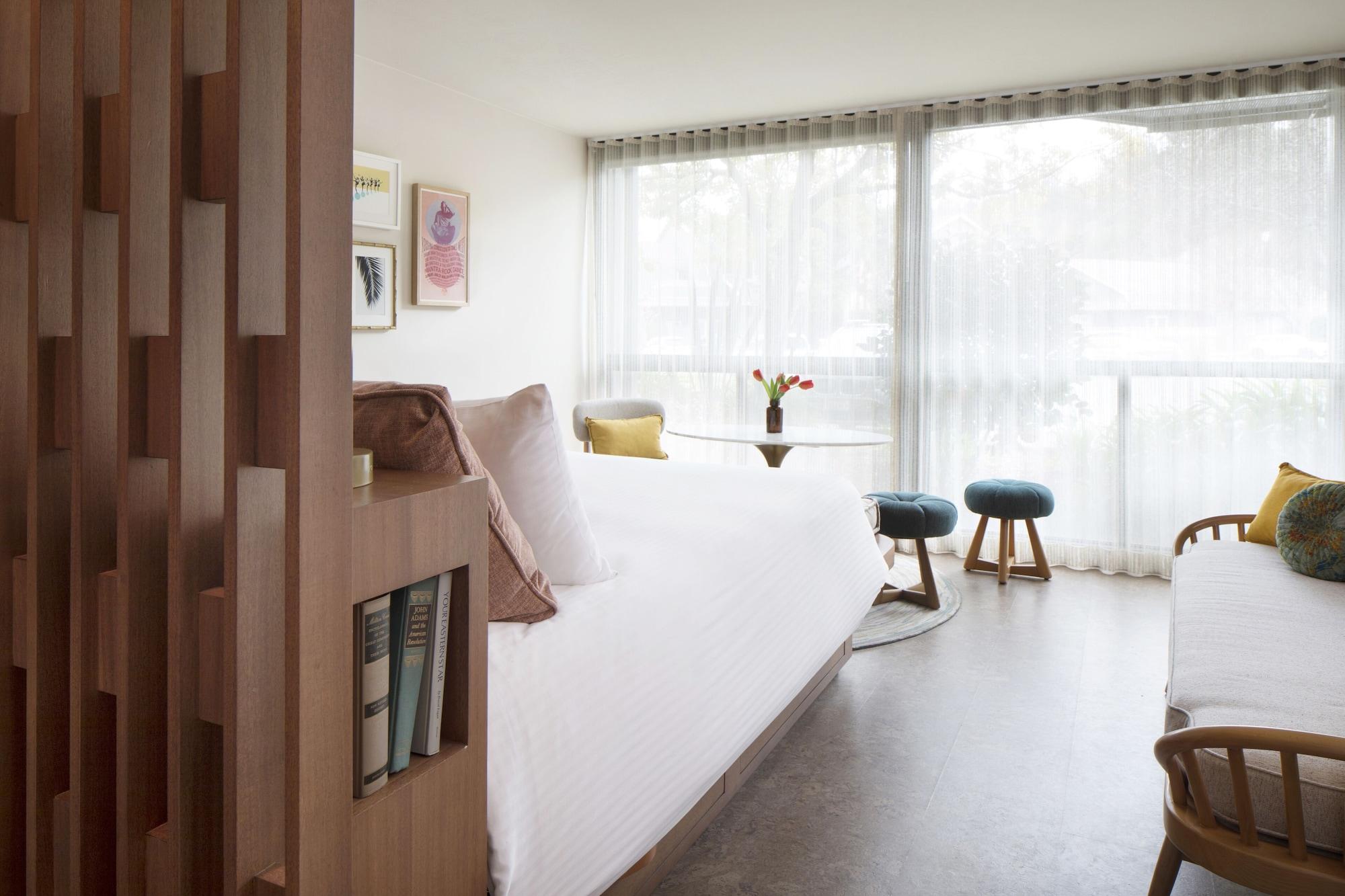 Flamingo & Sonoma, Tapestry By Hilton Resort 3*